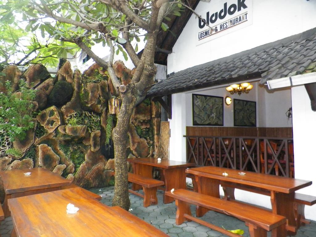 Bladok Hotel & Restaurant Yogyakarta Extérieur photo